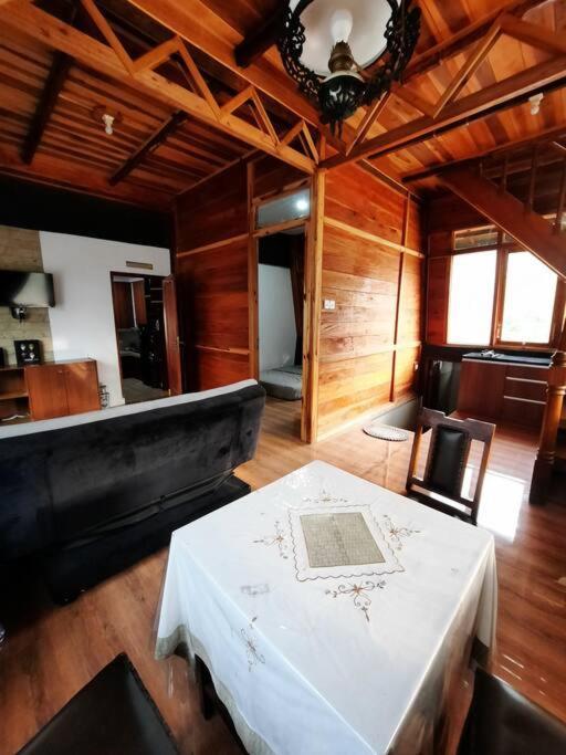 Villa As-Salam, Kadungora, Garut Exteriér fotografie